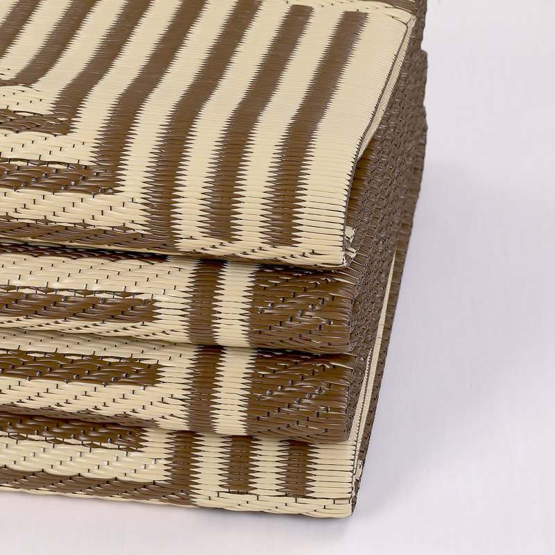 Tapis de paille géométriques imperméables réversibles en plastique pour véranda, Tan, Rectangle 8' x 10'