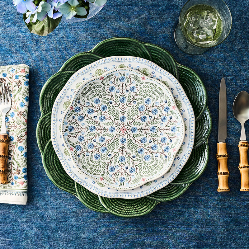 Seville Scalloped Dessert/Salad Plate