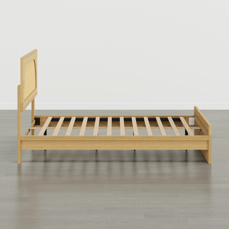 Lit en bois de rotin BOHO