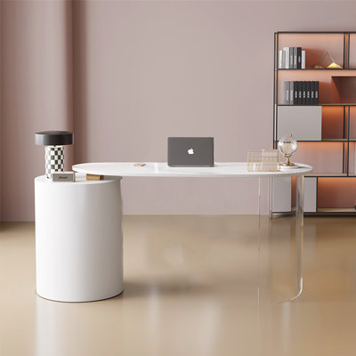Bureau de style moderne et luxueux