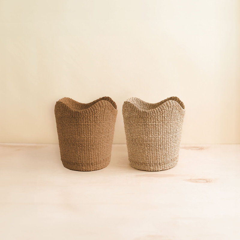 Small Scallop Basket, Brown