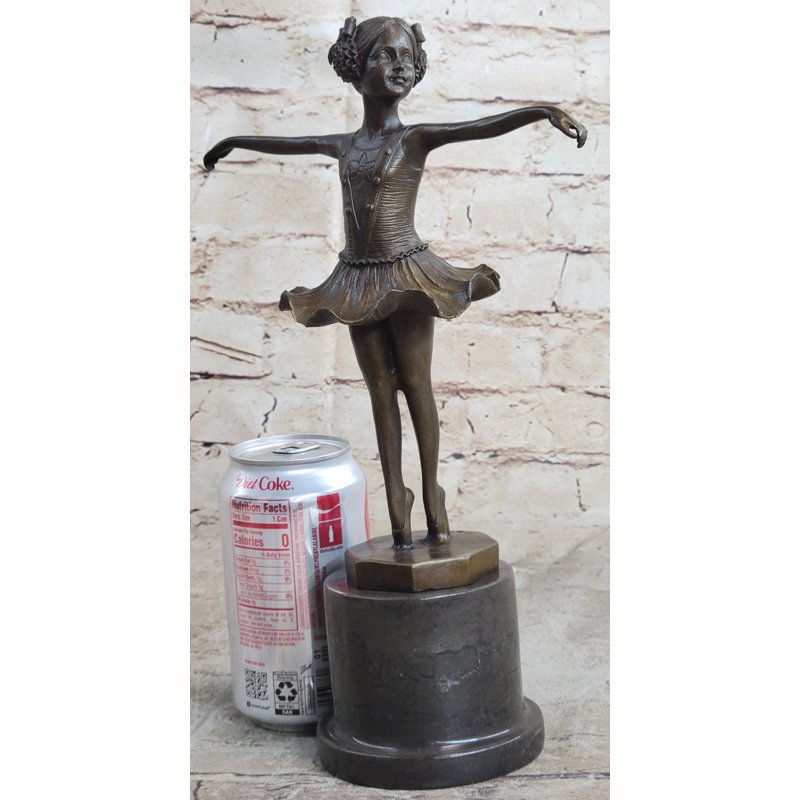 Figurines et sculptures Saema