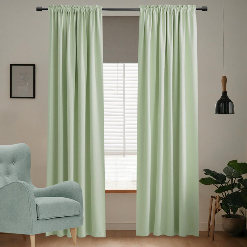 Ensemble de 2 rideaux obscurcissant, L 52 po x L 72 po