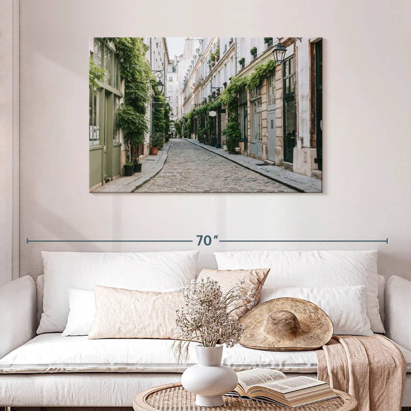 Sirci pavé rue de Paris, H 30 po x l 45 po