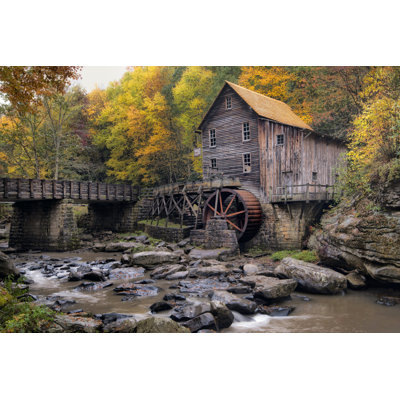 «The Mill and Creek I» par Danny Head - photographie sur toile tendue