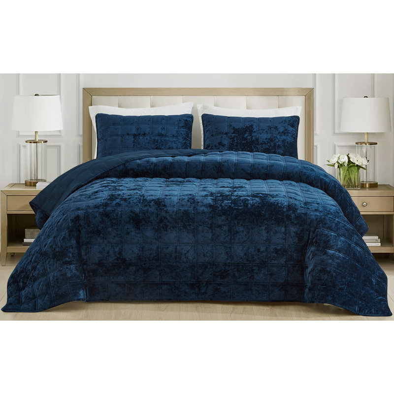 Velvet Quilt Set King Quilt + 2 King Shams Navy