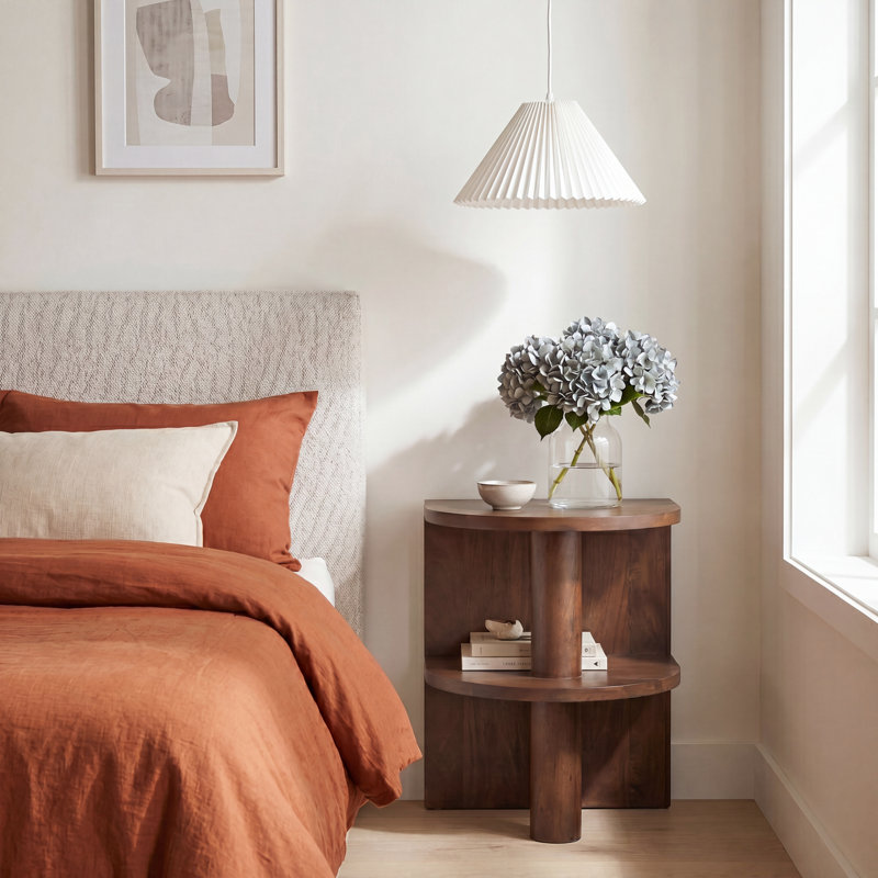 Darwin End Table, Walnut