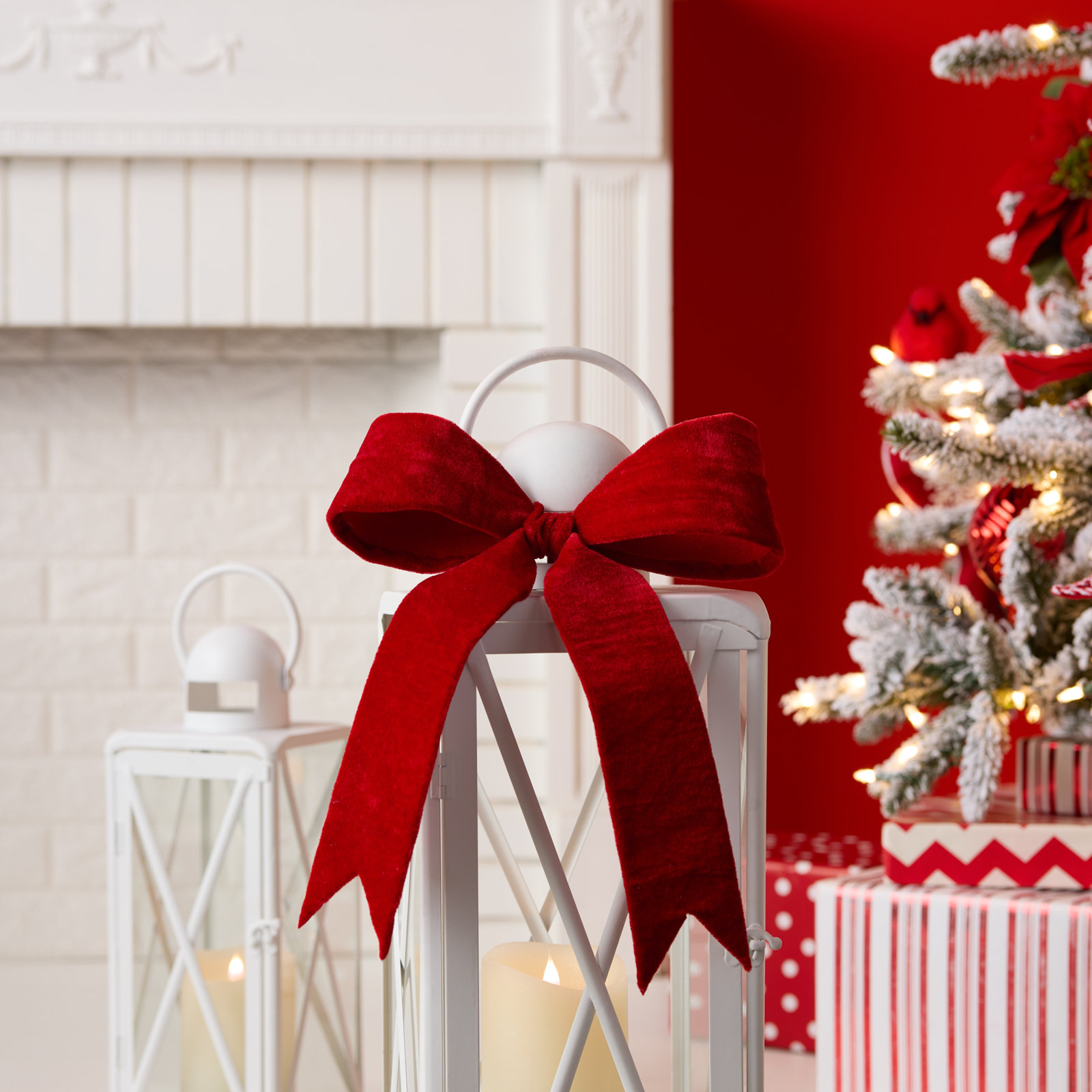 The Holiday Aisle® 17" Bow, 16.5" H x 1.5" W x 14.5" D