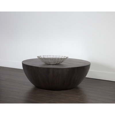 KINSLEY COFFEE TABLE - SMALL - Brown