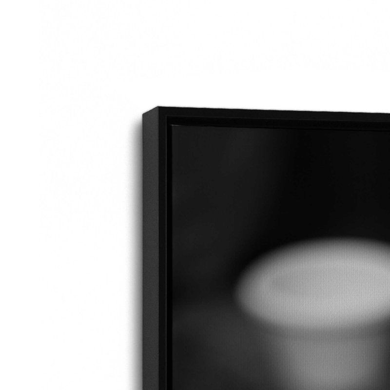 Espresso Break en noir et blanc, H 36,75 po x l 24,75 po, Impression encadrée sans passe-partout, Noir satiné