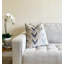 Housse de coussin en velours à chevrons-106002571-106002572