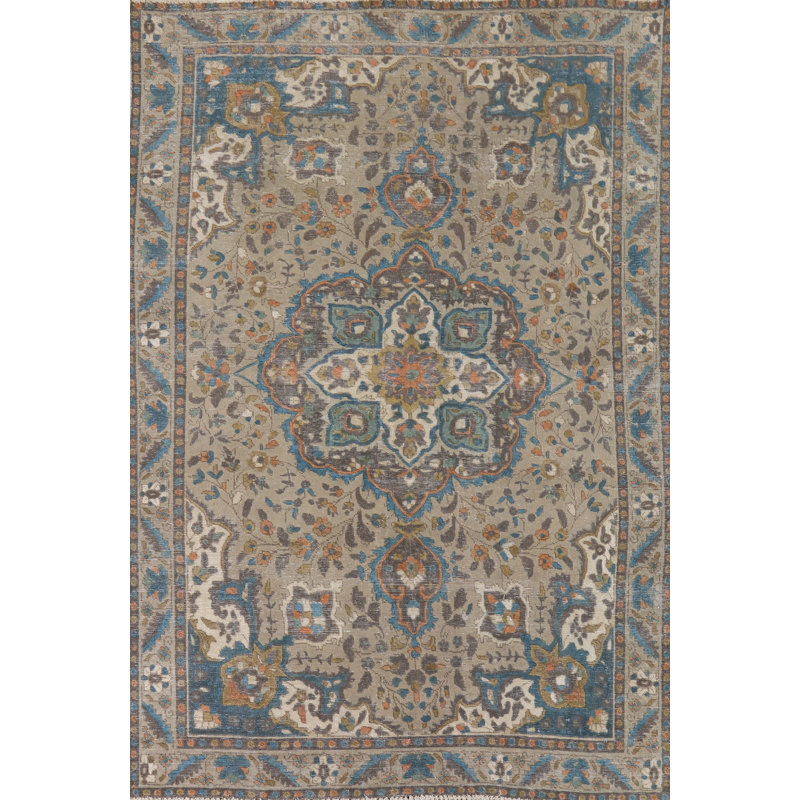 Tapis traditionnel délavé 6 x 9