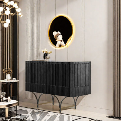 Armoire d'appoint laquée luxueuse