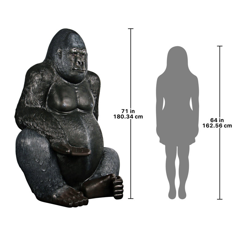 Grande statue de gorille à dos argenté mâle