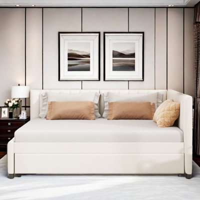 Upholstered Daybed With Pull-Out Trundle