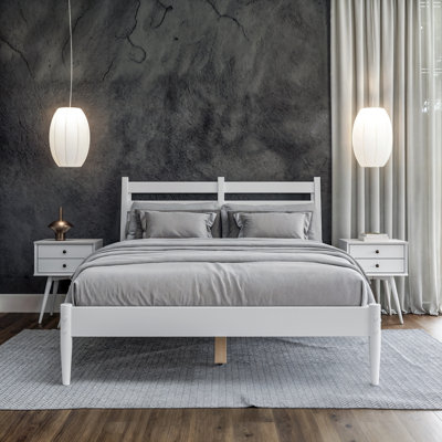 Lit plateforme en bois massif Ashlie