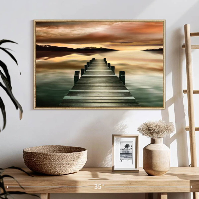 Jetée au coucher du soleil, Cadre flottant en bois naturel, 25 po x 17 po