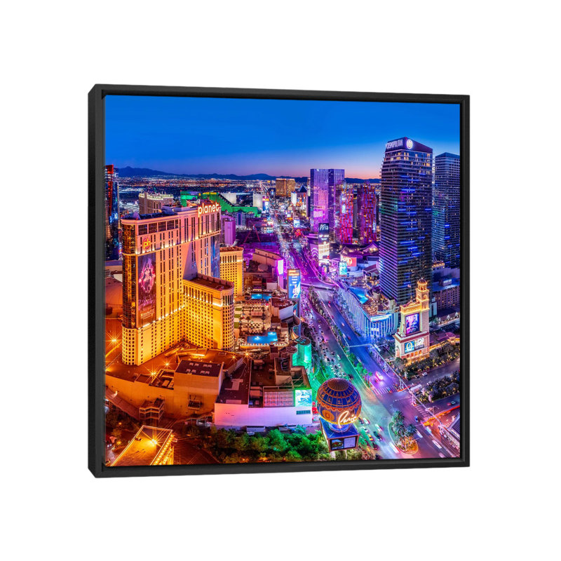 Las Vegas Neon Boulevard - reproduction d'art murale encadrée, H 37 po x l 37 po, Reproduction encadrée sans passe-partout