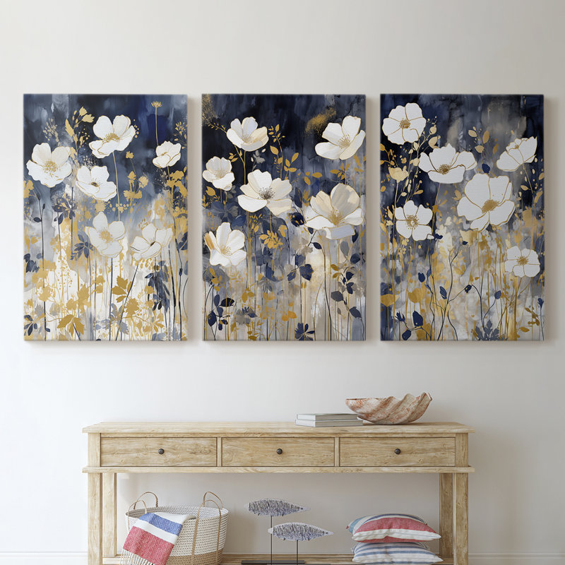 Série d'étude florale Cxxix - Ensemble de 3 toiles tendues avec châssis - Prêt à être accroché, H 36 po x l 24 po
