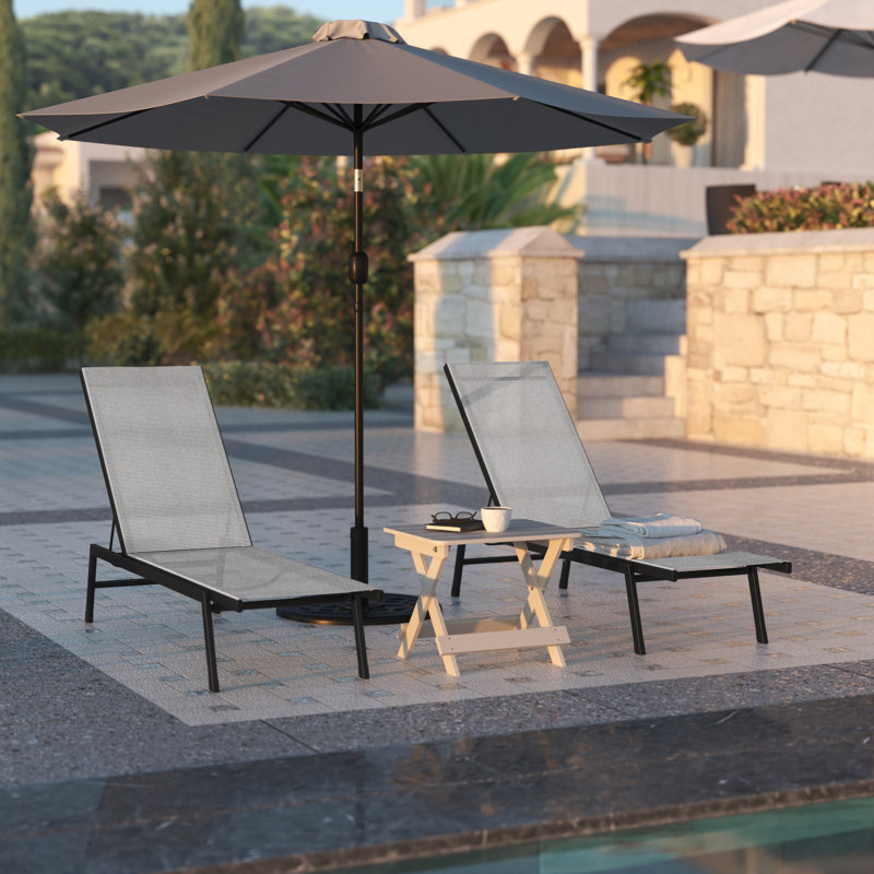 Chaise longue inclinable réglable en polyester enduit de PVC Aubrette, gris