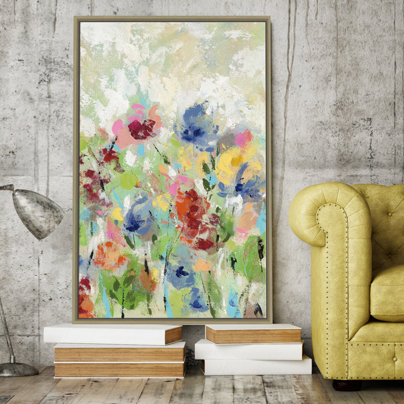 «Springtime Meadow Flowers III» par Silvia Vassileva, reproduction sur toile, H 33,5 po x l 21,5 po x P 2 po