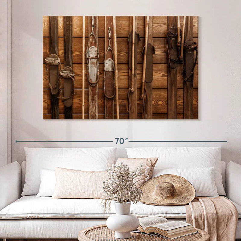 Wooden ski collection Sireci, H 34 po x l 51 po