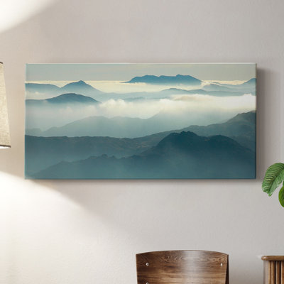 Au-dessus des nuages - Toile tendue avec châssis - Prêt à accrocher