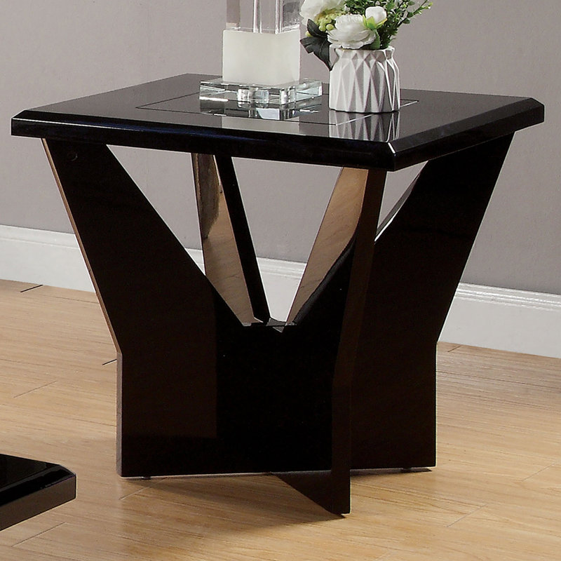 22.5" W Contemporary End Table, Black