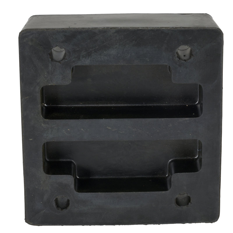 Pare-chocs moulé