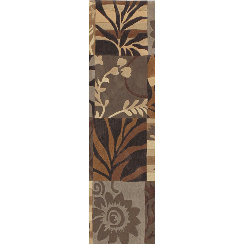 Tapis beige / brun touffeté à la main à motif floral Funderburk, Tapis de couloir 2 pi 6 po x 8 pi