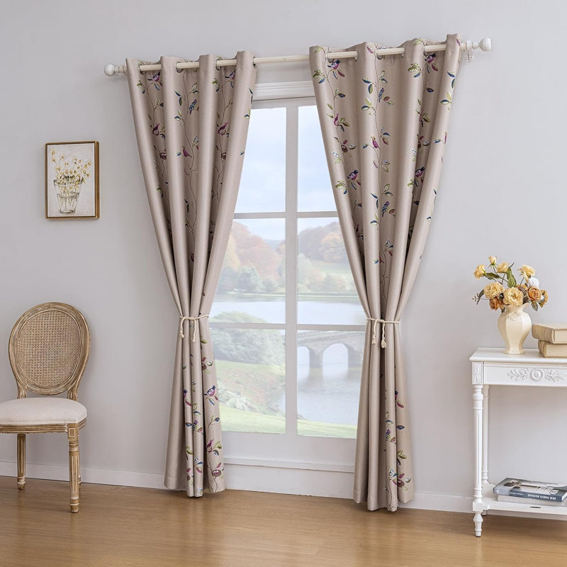 Ensemble de 2 panneaux de rideaux occultants à motif floral double face, L 52 po x L 84 po