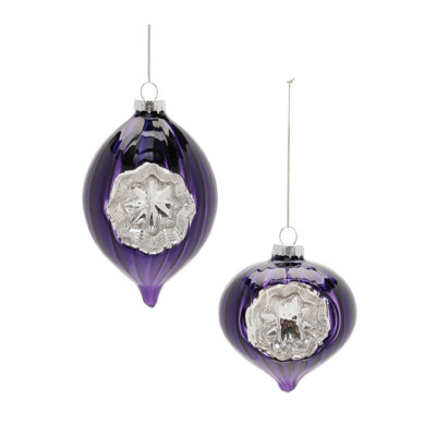 Ornements en verre mauve