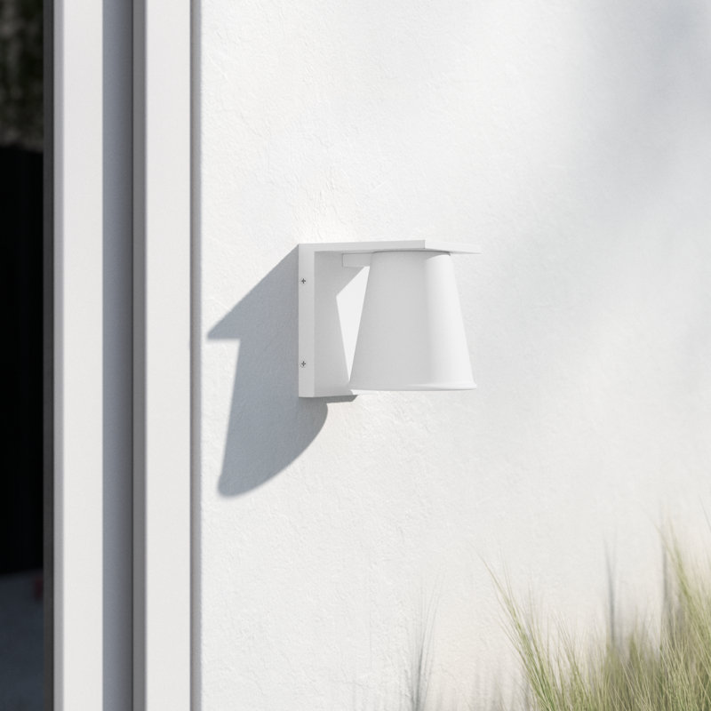 Lynnette Single Light Cone Outdoor Wall Light, Textured White