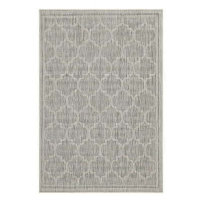 Trellis Patterned Indoor/Outdoor Area Rug