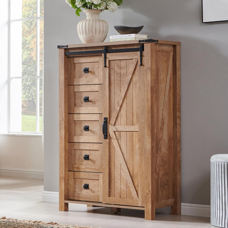 Commode 5 tiroirs avec porte de grange coulissante Charithra, Chêne noueux clair
