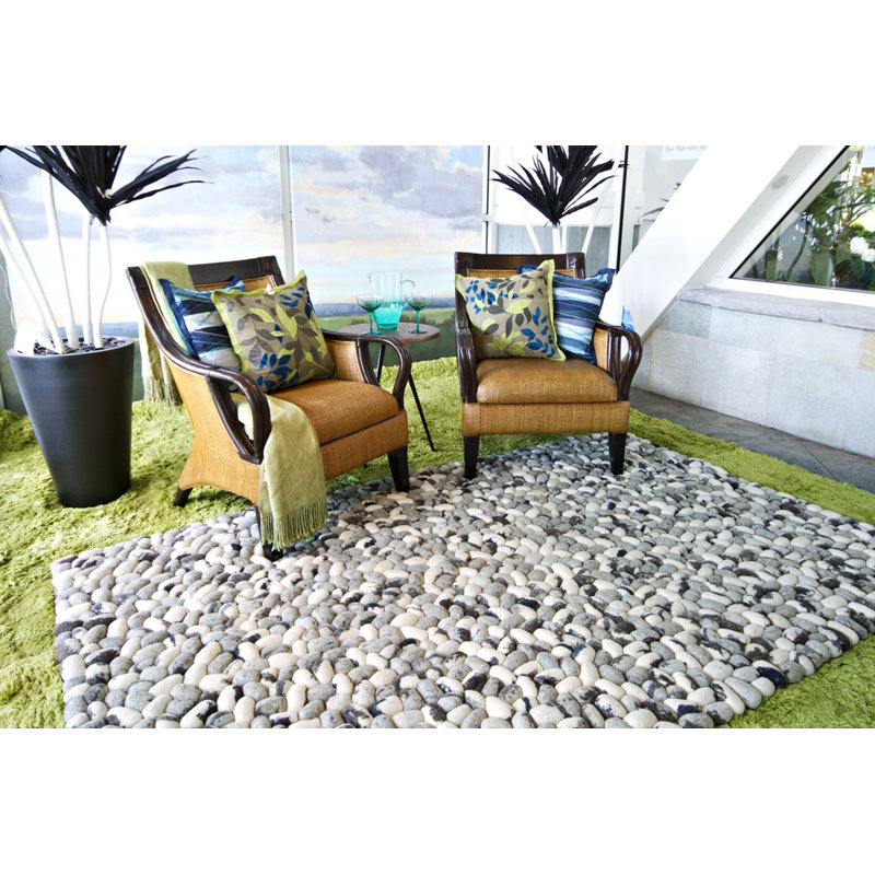 Summit Wool Geometric Area Rug in Gray, Rectangle 5' x 8'