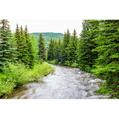 " Gore Creek River "