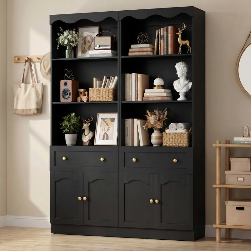 Armoire avec tiroirs en bois