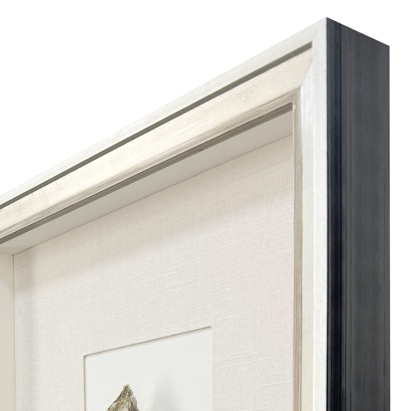 Davana II, art encadré