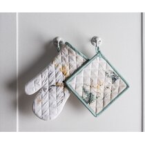 Christmas Potholders & Oven Mitts, Up to 70% Off Until 11/20, Wayfair