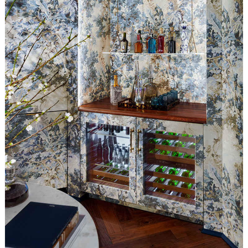 Monogram 24" Integrated Beverage Center