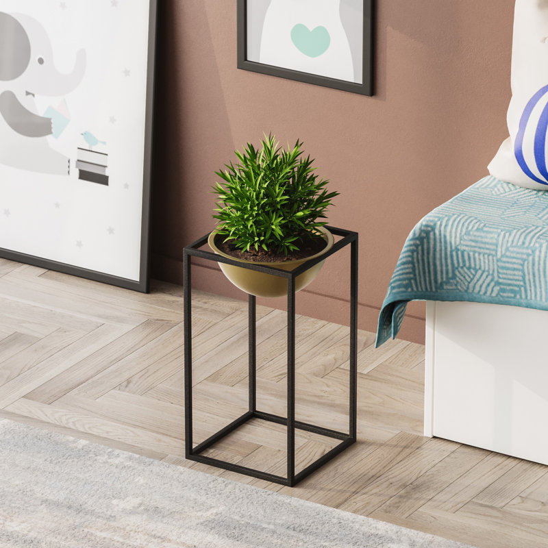 Becontree Elegant Metal Decorative Pot, Black & Gold, 6.7 x 15.7 inches | 100% Durable Metal, Perfect for Indoor & Outdoor Use | Lightweight Design at 1.9 lbs | Stylish Home Décor for Plants & Flowers