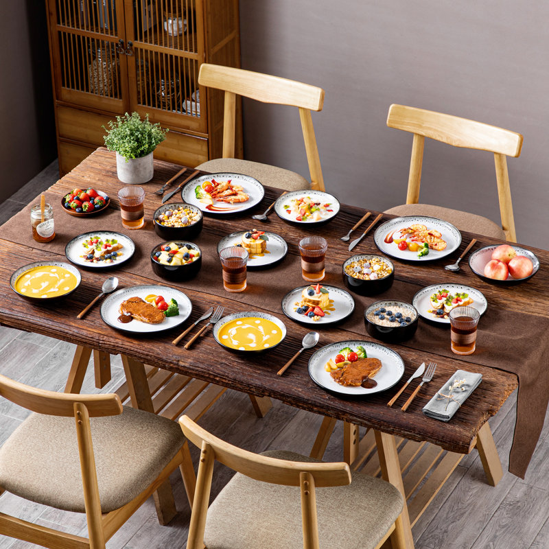 32 Piece Stoneware Dinnerware Set - Service for 8 , White/Black