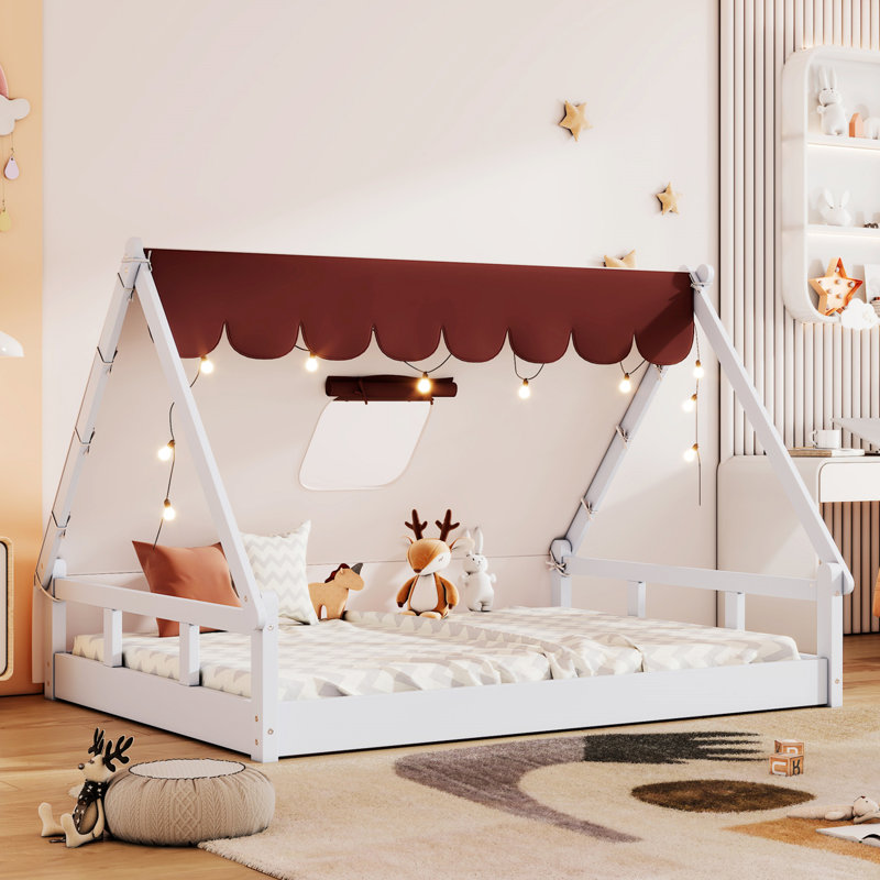 Aviannah Canopy Bed, Brown