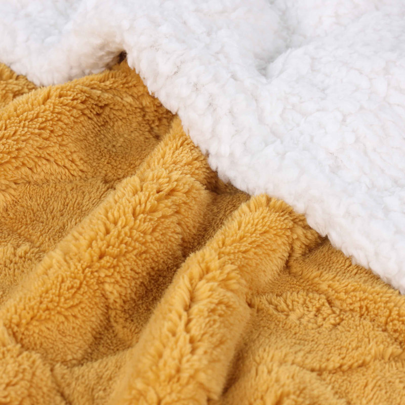 Couverture polaire en sherpa jacquard réversible 100% polyester Blue Nile Mills, chaleur toutes saisons, Doré, Jeté