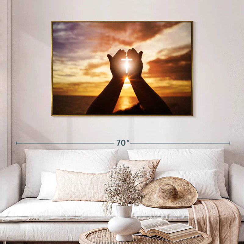 Croix de soleil brillante, 46 po x 31 po, Cadre flottant doré