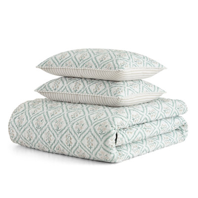 Martha Stewart Costa Reversible Green Quilt Set