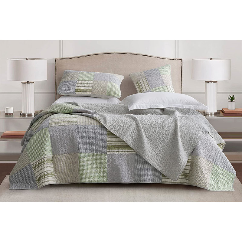  Multicolor Standard Cotton Patchwork Quilt Set, Queen Quilt + 2 Standard Shams