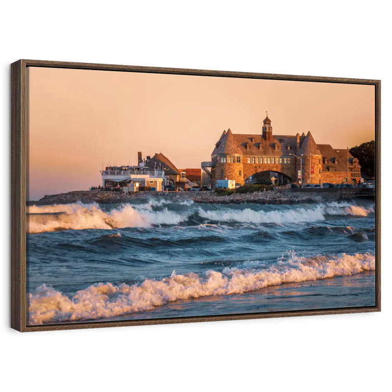 Narragansett Towers, 25 po x 17 po, Cadre flottant en noyer