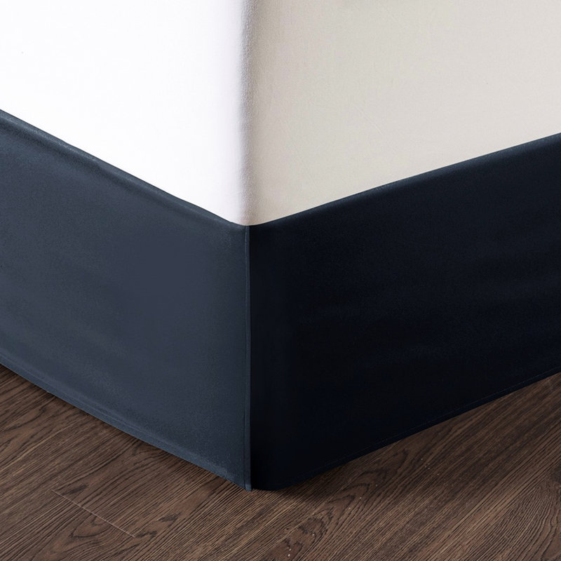  Bleu marine / argent. Remplir. Avec 1 édredon, 2 taies décoratives européennes, coussins décoratifs, jupe de lit. Tissage texturé pour une chambre à coucher gracieuse. Remplissage 8 pièces à l'année. Comprend